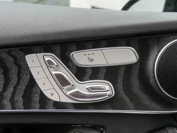 GLC 200 4MATIC |AMG|NIGHT|LED|NAVI|KEYL|AHK|KAM