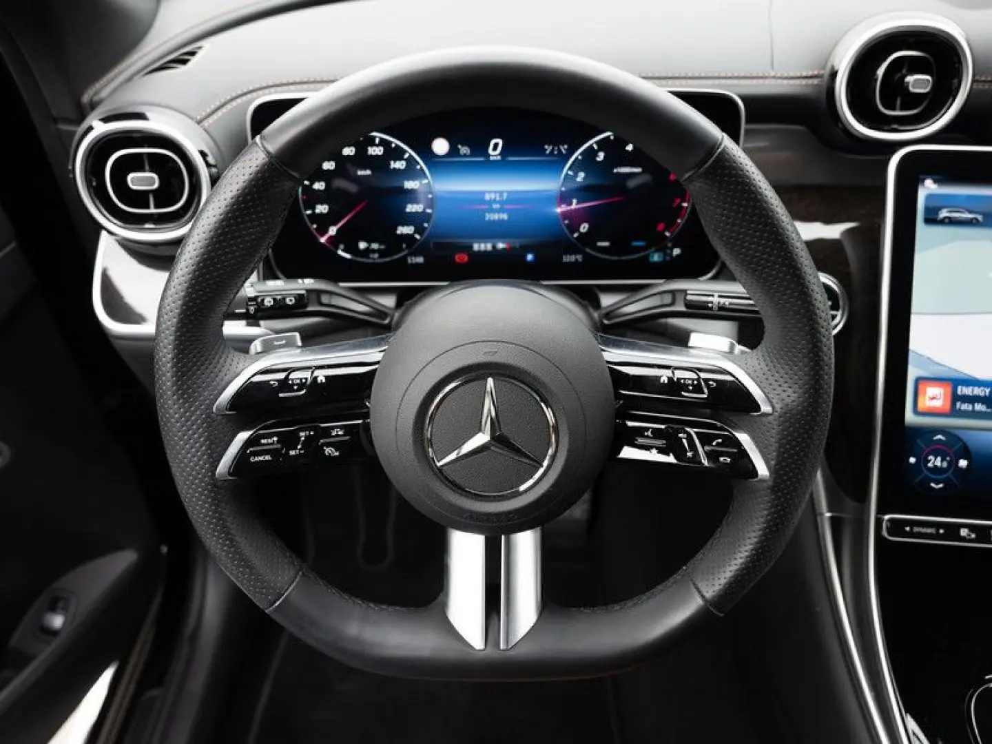 GLC 200 4M AMG-Sport/DIGITAL/Night/Burm/Stdhz/20
