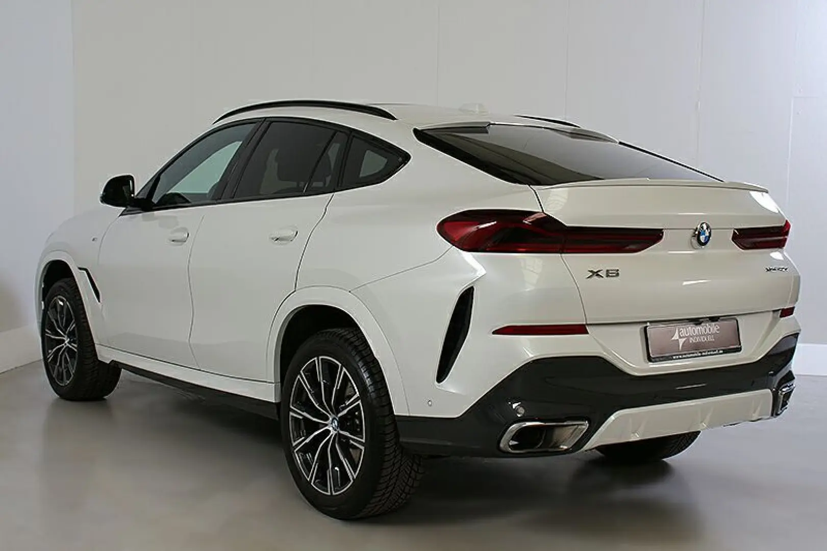 X6 xDr 40dA M Sport Widescreen Standh Panora ACC