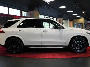 GLE 450 d 4Matic 7SITZ 22 ZOLL  AMG PANO HUD 360