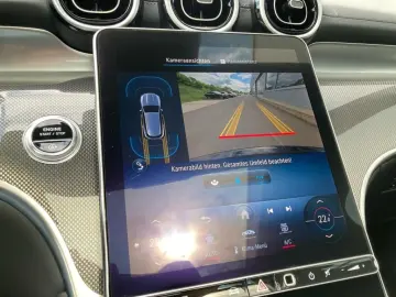 GLC 220 d 4M AMG/LED/Panorama-SD/Memory-P./AHK/