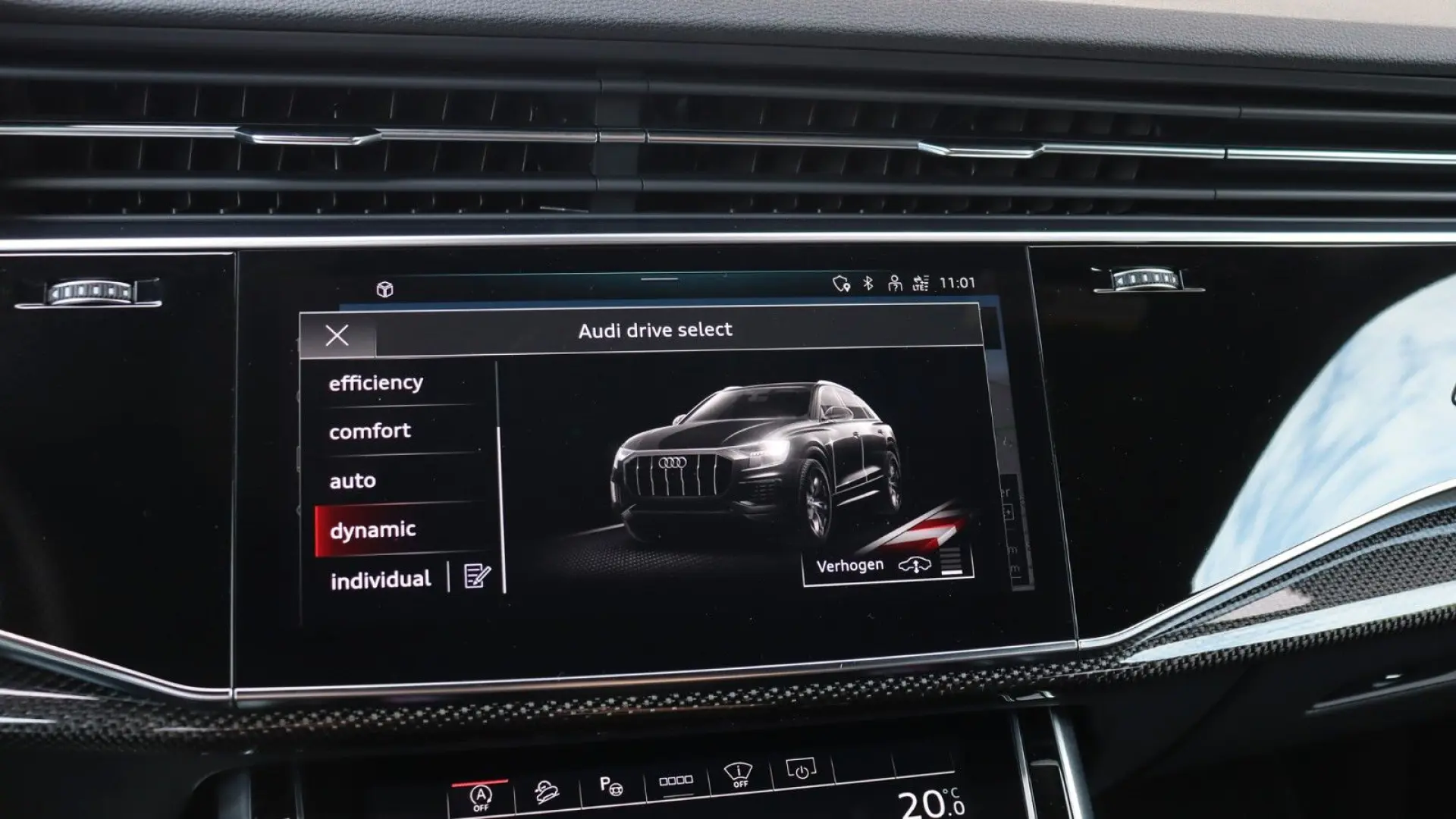 SQ8 4.0 TFSI quattro,Massage B&O,HUD,Soft-C. AHK