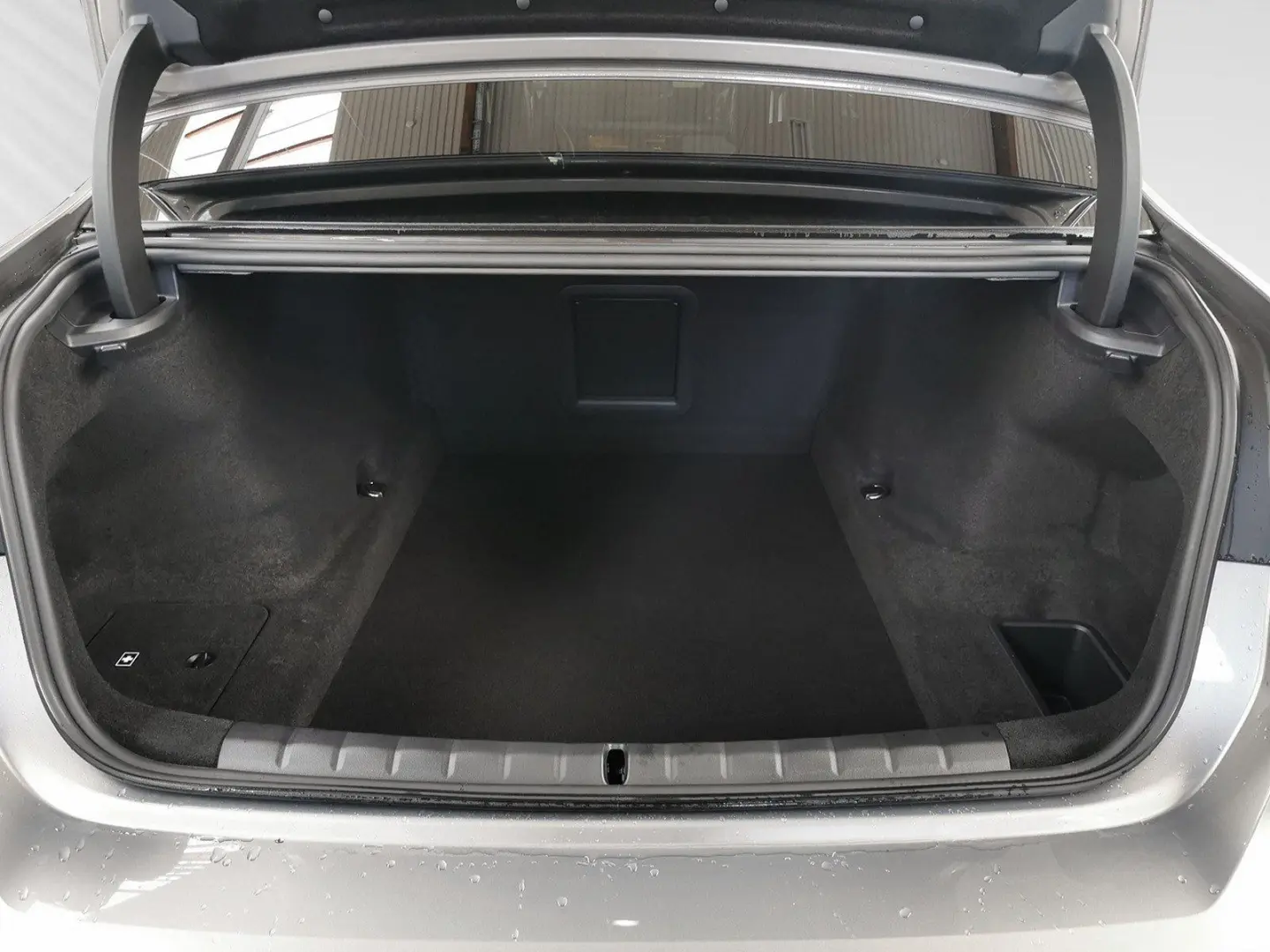 740d xDrive M Sport Pro|AHK|SkyLounge