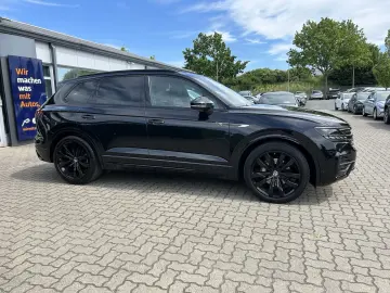 Touareg 3.0 TDI DSG R-Line 4Motion Black Style