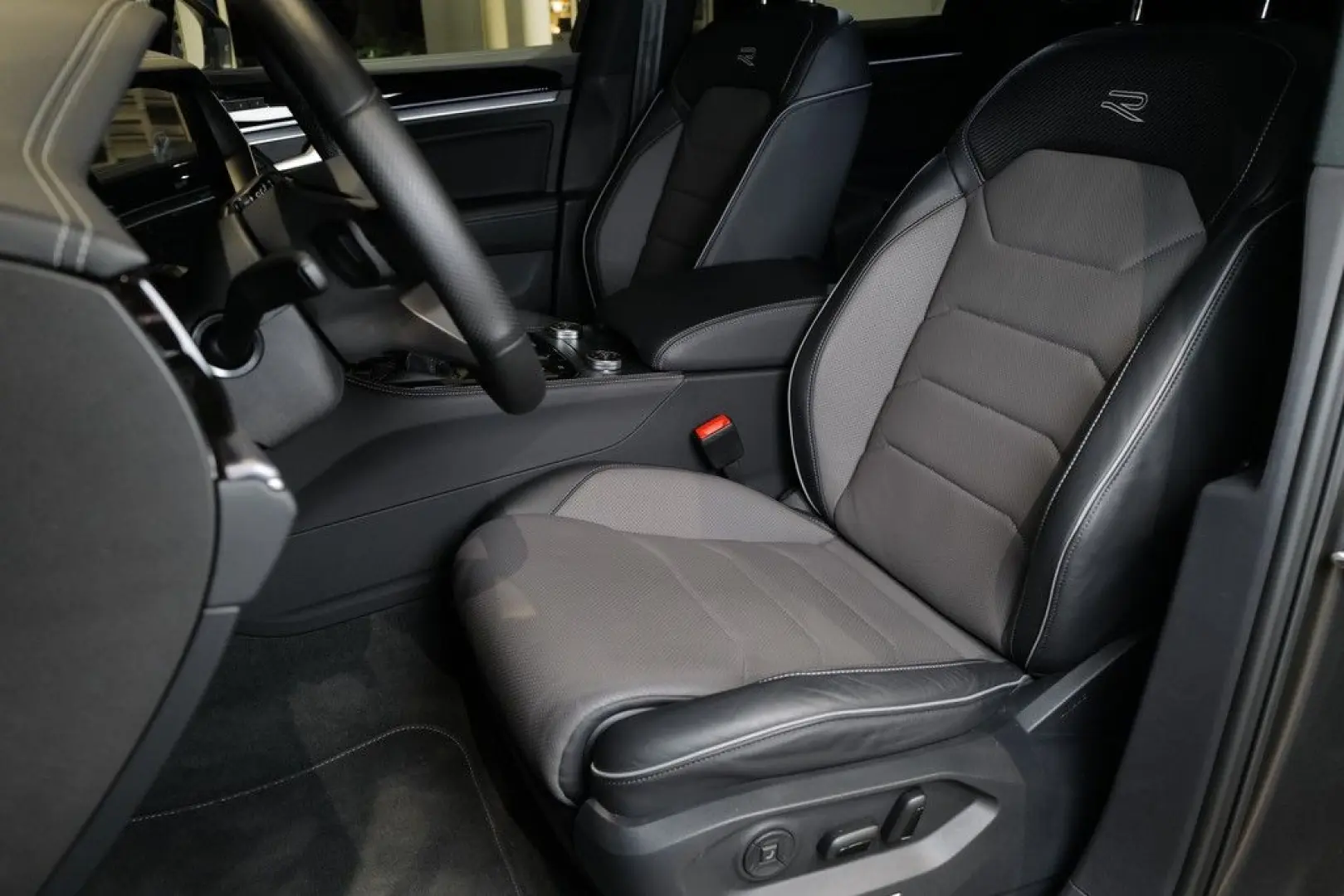 Touareg 3.0TDI R-Line 22