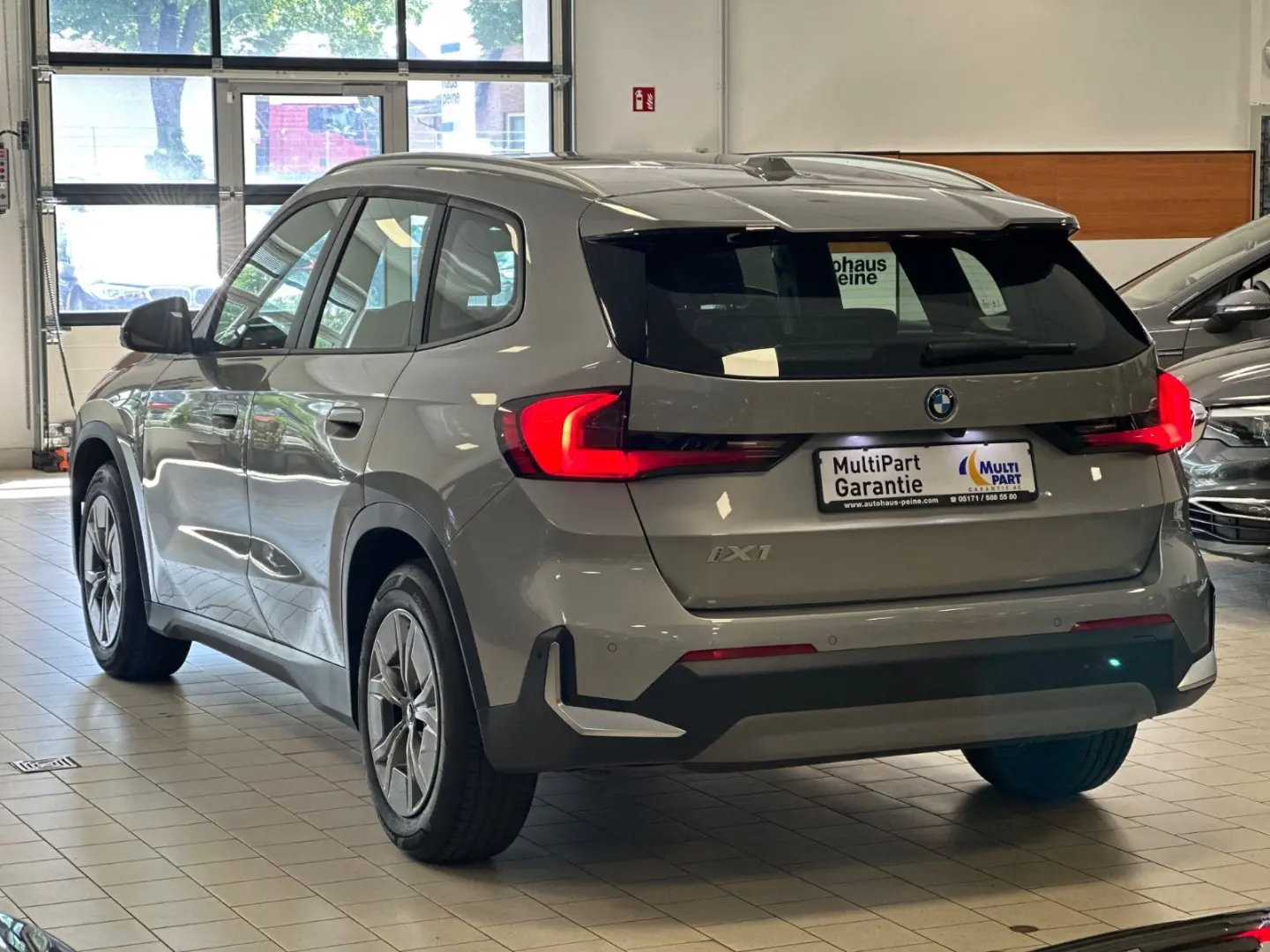 iX1 30 xDrive HUD/ParkSyst/SportSitze/KeyLessGo
