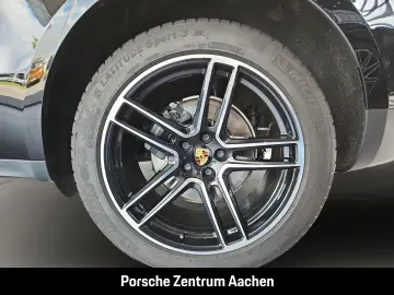 Macan Luftfederung Panoramadach Rückfahrkamera