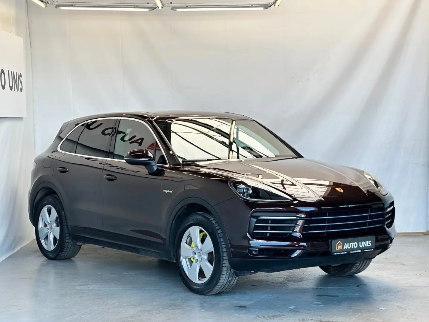 Cayenne E-power*Rotes Leder*Scheckheft*1.Hand