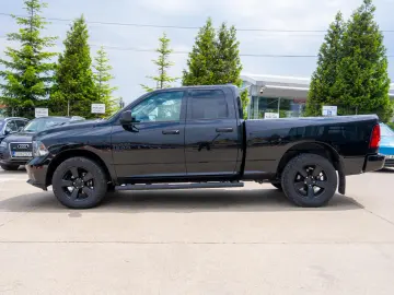 Dodge Ram 1500 CLASSIC