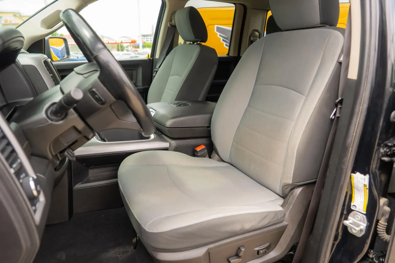 Dodge Ram 1500 CLASSIC