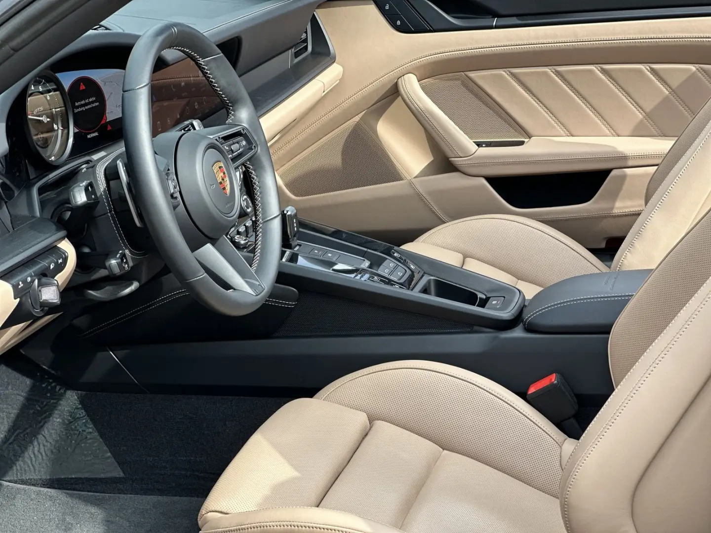 992 911 Cabriolet 4 GTS BI-COLOR EXCLUSIVE MANUF
