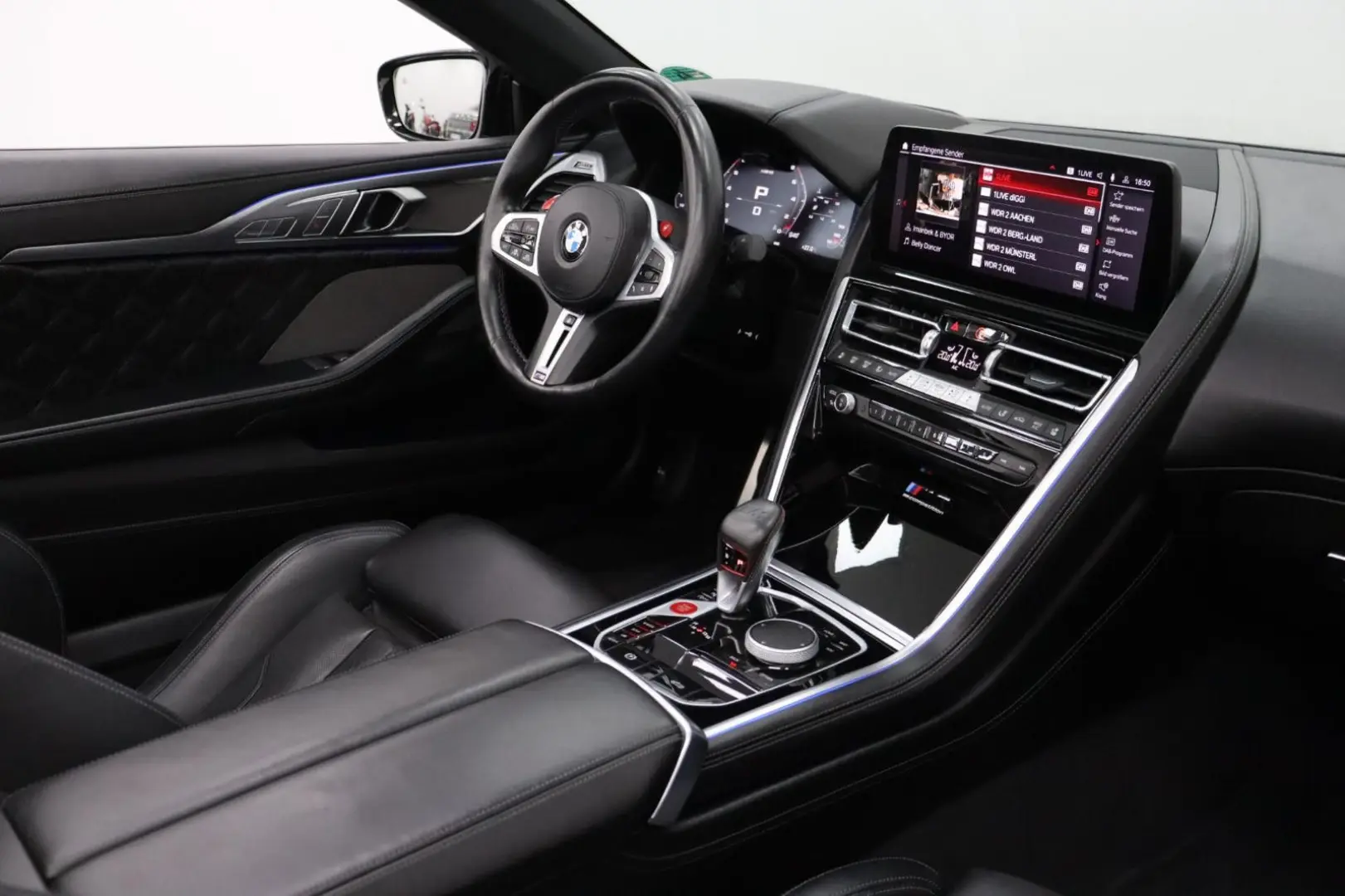 M8 4.4 V8*Competition*Cabrio Laser 360* Garantie