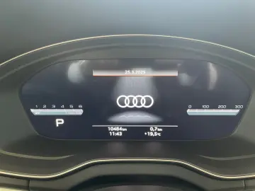 Q5 40TDI qua S-trc S-line Matrix AHK CAM Virtual