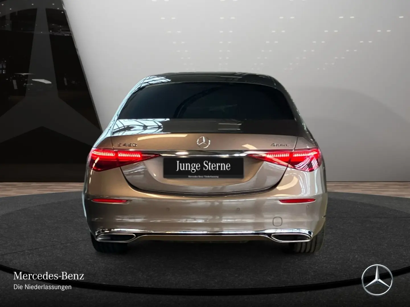 S 450 4M lang Exklusiv/Pano/FondEnt/HuD/19