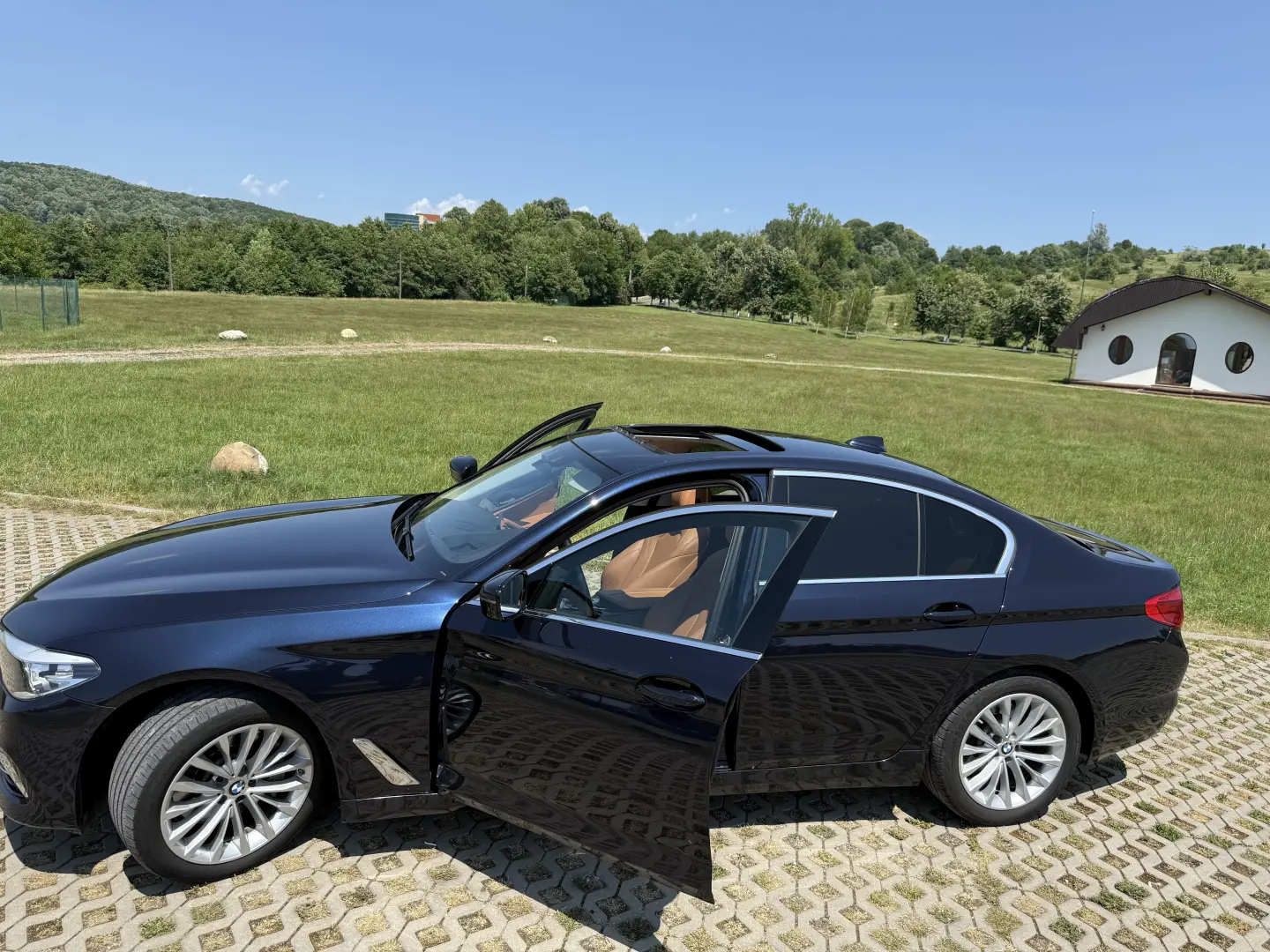 BMW 530