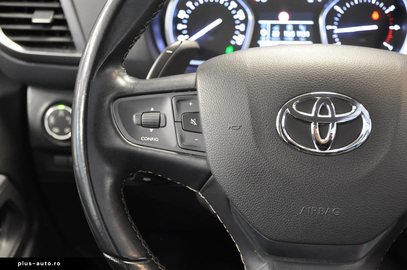 STOC 2021 177CP AT 7 1 FULL PIELE MASAJ PANORAMA HeadUp