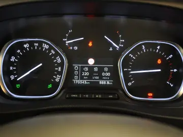 STOC 2021 177CP AT 7 1 FULL PIELE MASAJ PANORAMA HeadUp