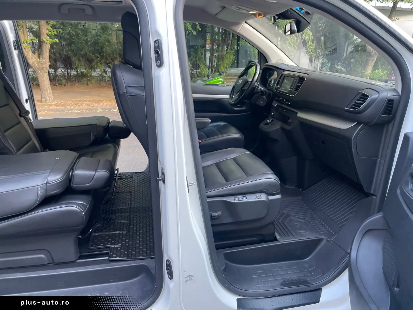 STOC 2021 177CP AT 7 1 FULL PIELE MASAJ PANORAMA HeadUp