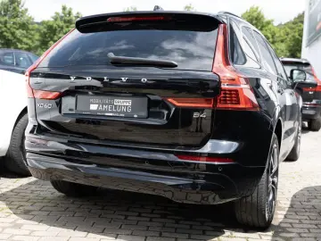 XC60 B4 Momentum Pro NAVI W-LAN FACEL. LED PANO