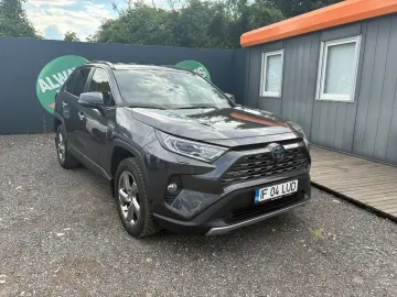 TOYOTA RAV 4