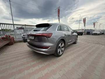 Audi E tron 50 QUATTRO 50 PLUS LAUNCH EDITION 71 KW