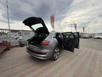 Audi E tron 50 QUATTRO 50 PLUS LAUNCH EDITION 71 KW