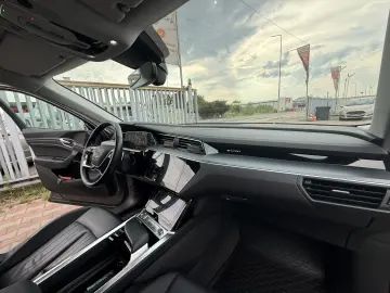 Audi E tron 50 QUATTRO 50 PLUS LAUNCH EDITION 71 KW