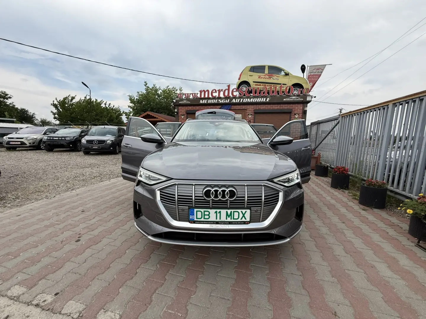 Audi E tron 50 QUATTRO 50 PLUS LAUNCH EDITION 71 KW