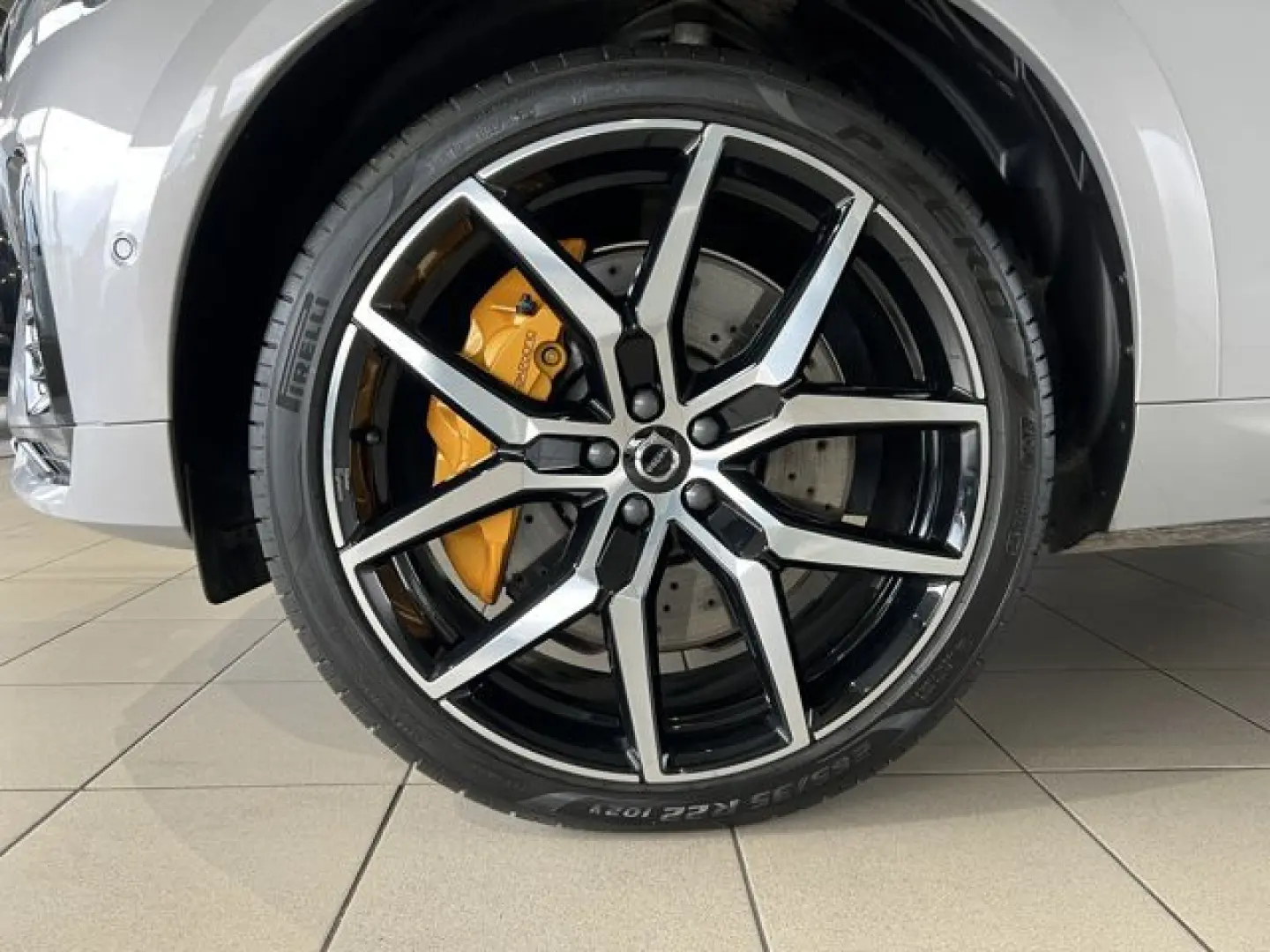 XC60 T8 Polestar Engineered Recharge AWD B&W AHK