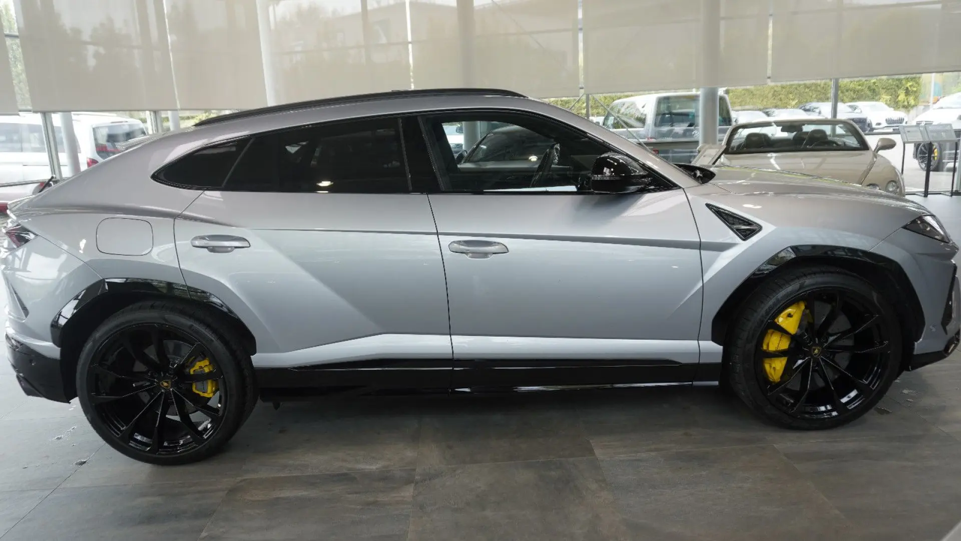 Urus  4.0 V8 Sport*PANO*SOFT*B&O*23