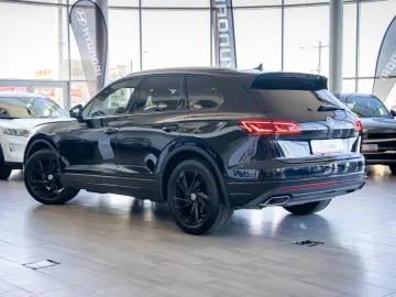 Volkswagen Touareg 3.0TDI 4Motion Tiptronic 