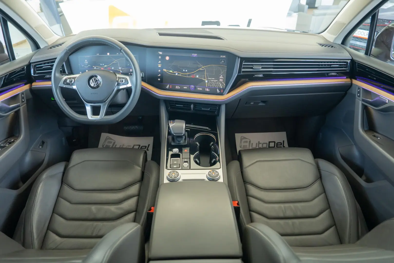 Volkswagen Touareg 3.0TDI 4Motion Tiptronic  Atmosphere