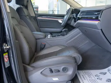 Volkswagen Touareg 3.0TDI 4Motion Tiptronic  Atmosphere