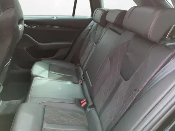 Octavia Combi 2.0 TSI RS Plus Pano Matrix DSG