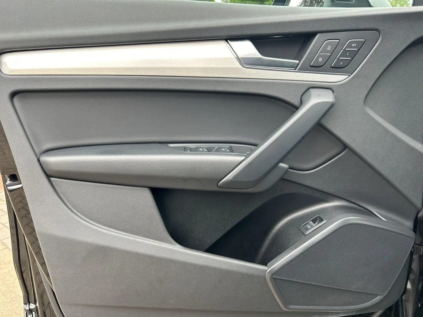 Q5 45 TFSI quattro S-LINE+MATRIX+PANO+NAVI+PDC