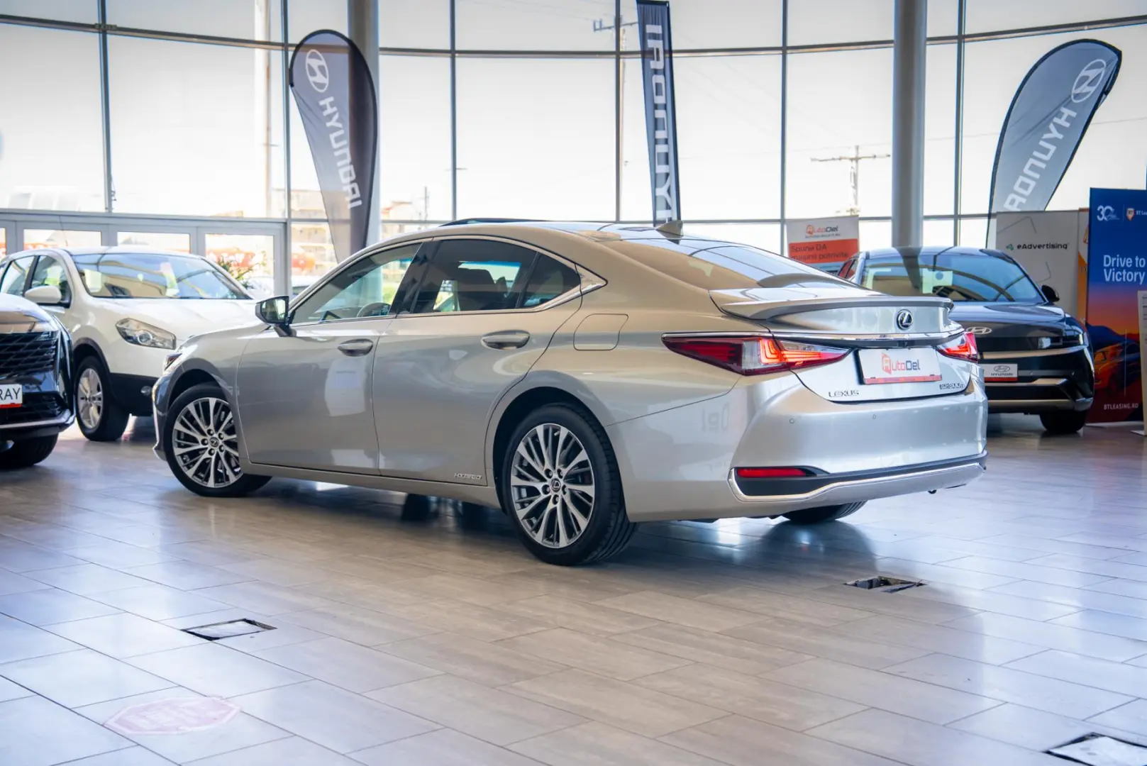 Lexus ES 300h 2.5 Hybrid Automat