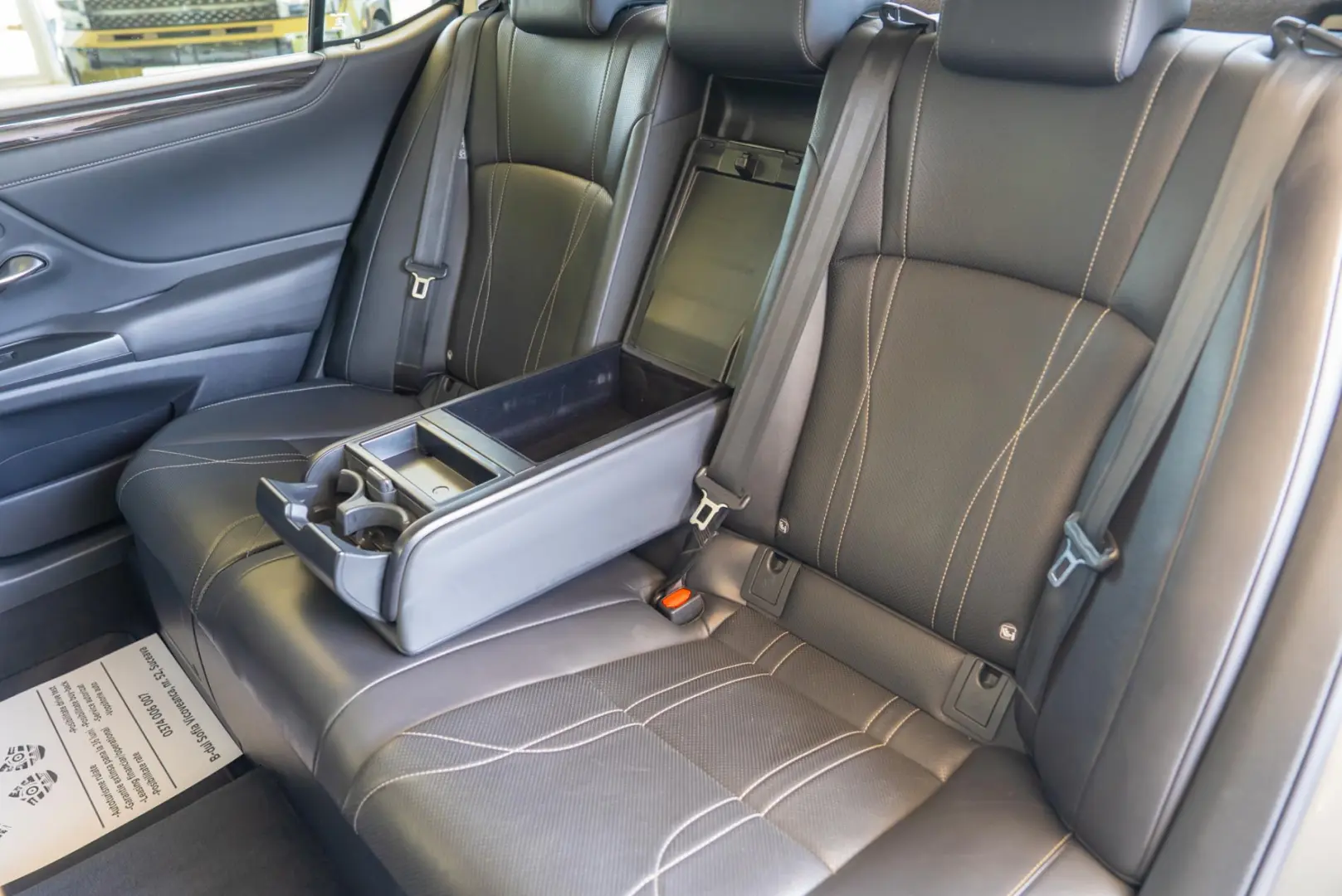 Lexus ES 300h 2.5 Hybrid Automat