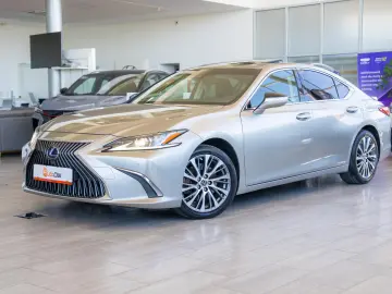 Lexus ES 300h 2.5 Hybrid Automat