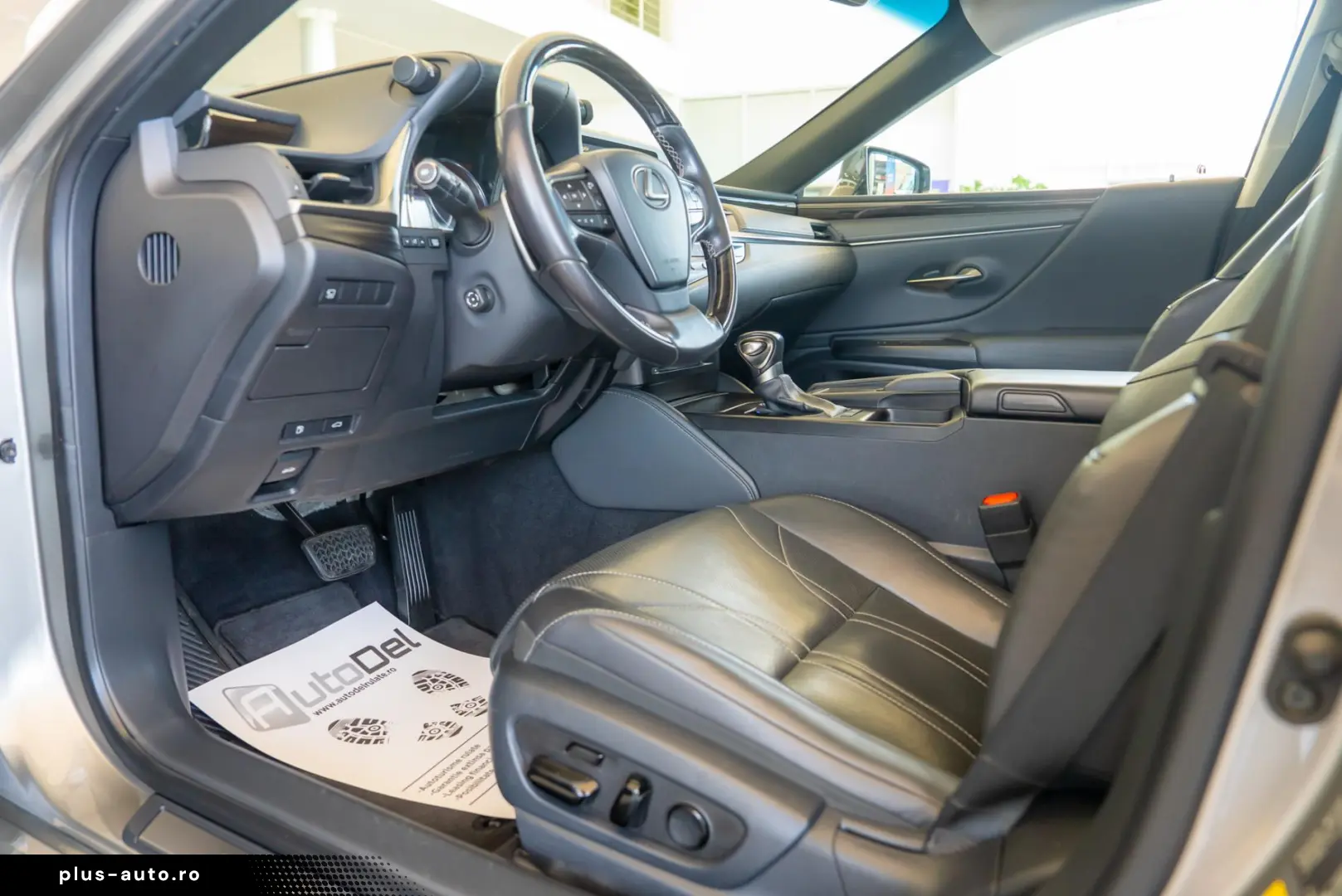 Lexus ES 300h 2.5 Hybrid Automat