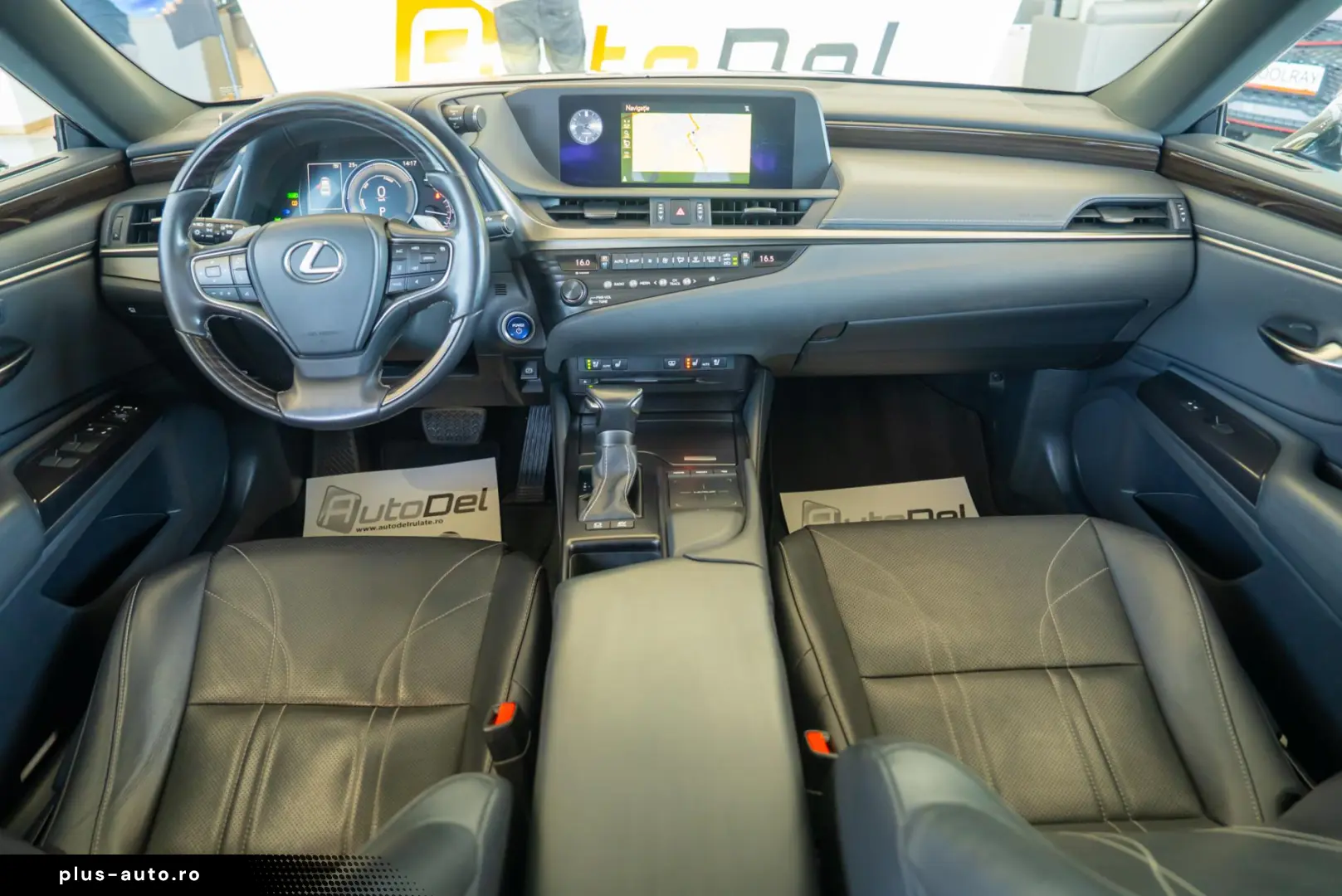 Lexus ES 300h 2.5 Hybrid Automat