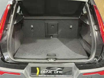 Volvo XC 40 T2 AT8 Momentum