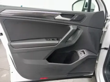 Tiguan Life 1.4 TSI eHybrid Business+ App IQ.Ass
