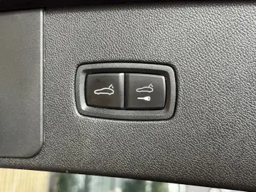 Cayenne Exklusive Manufaktur HUD Leder BOSE Pano