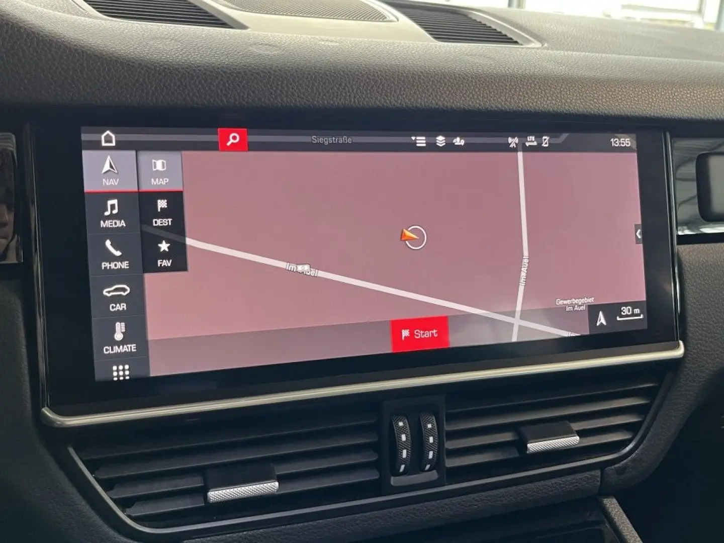 Cayenne Exklusive Manufaktur HUD Leder BOSE Pano