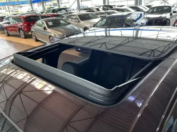 Cayenne Exklusive Manufaktur HUD Leder BOSE Pano