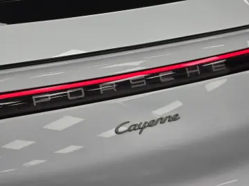 Cayenne Coupe Platinum Edition*Porsche Approved*