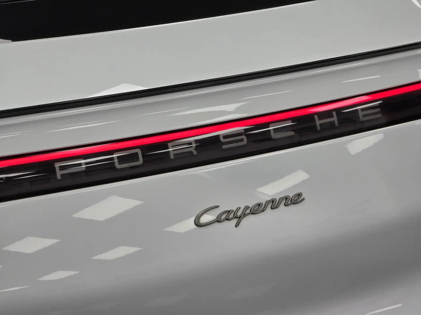 Cayenne Coupe Platinum Edition*Porsche Approved*