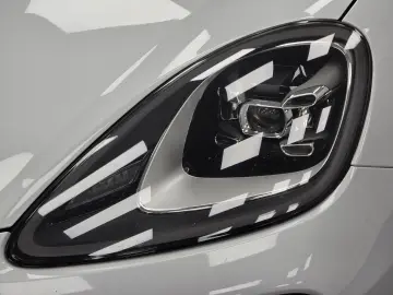 Cayenne Coupe Platinum Edition*Porsche Approved*