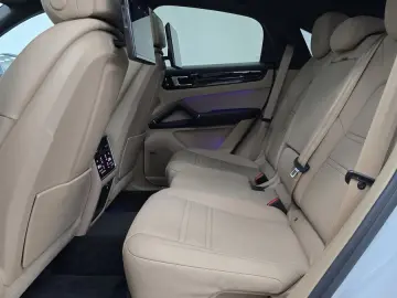 Cayenne Coupe Platinum Edition*Porsche Approved*