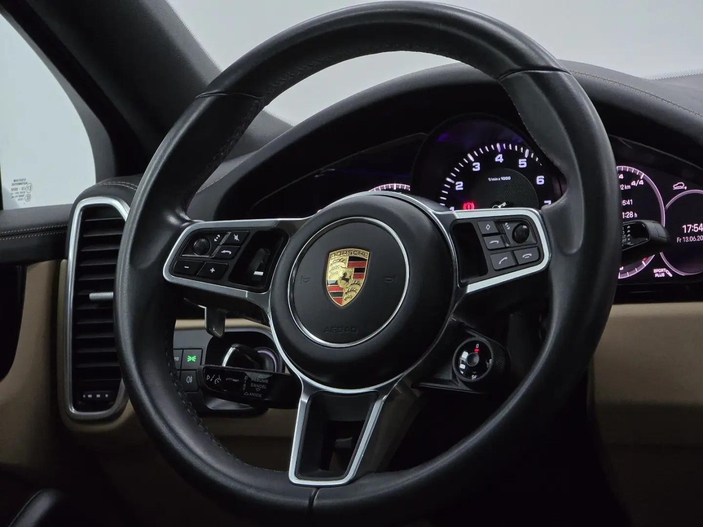 Cayenne Coupe Platinum Edition*Porsche Approved*